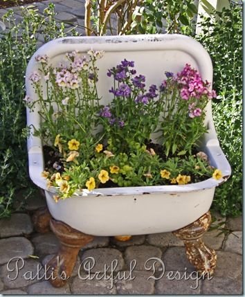 ~ I made several fab garden beds in sinks in Florida, how quickly to forget  ~ a pic's worth alls it gots: 