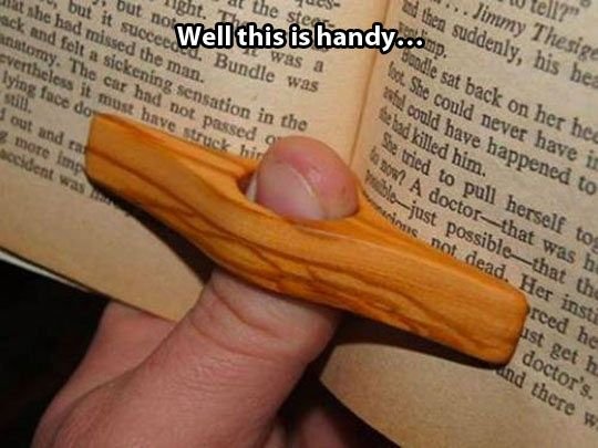 Every geeky book lover needs one of these gadgets.: 
