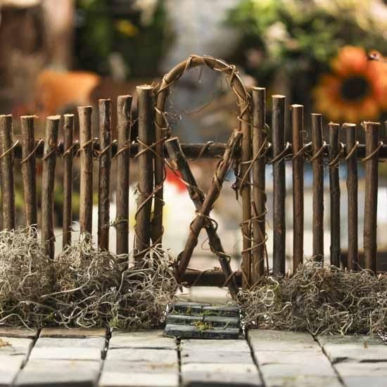 Woodland Twig Garden Fence: