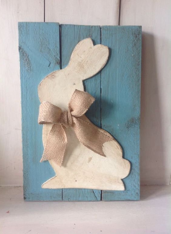 EASTER BUNNY Country Primitive Rustic Handmade Wood Pallet Sign Burlap Bow: 