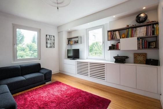 Bibliothèque et placard avec cache-radiateur: 