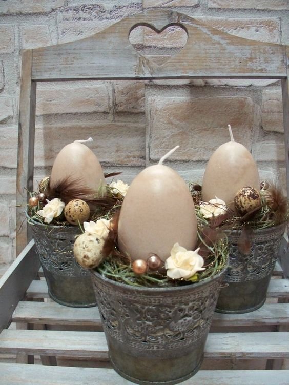 Ostertischdeko - Ostergesteck mit Ei-Kerze,Antik-Look Zinktopf - ein Designerstück von die-mit-den-blumen-tanzt bei DaWanda